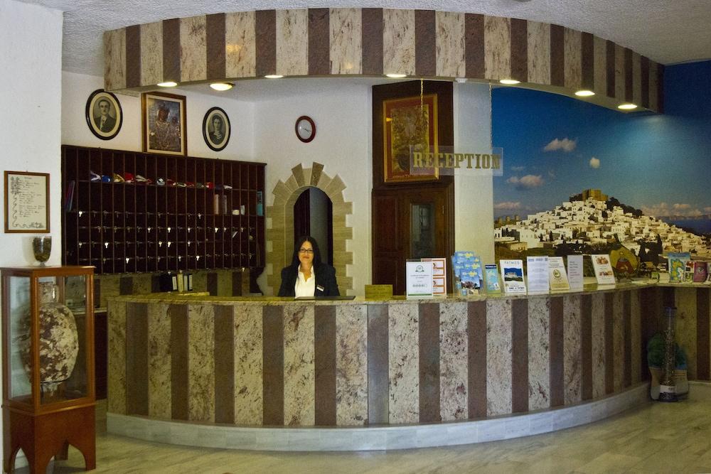 Skala Hotel Exterior foto
